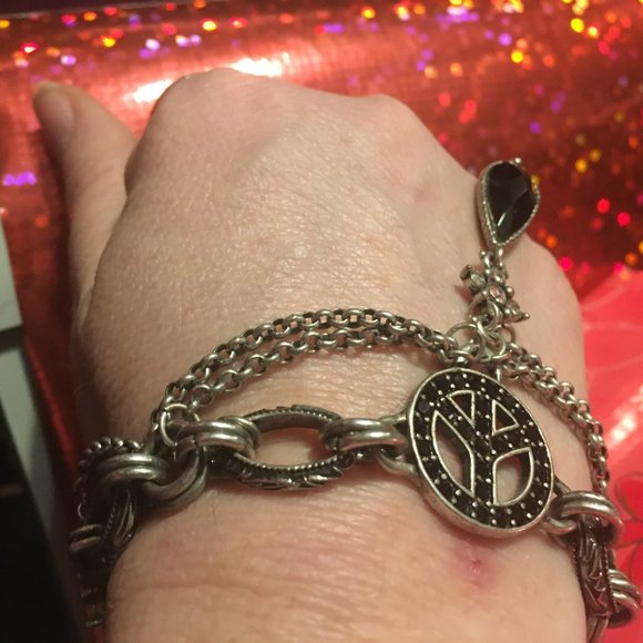 Lucky Brand Jewelry Vintage Lucky Brand Peace Bracelet 41 3 Or 25